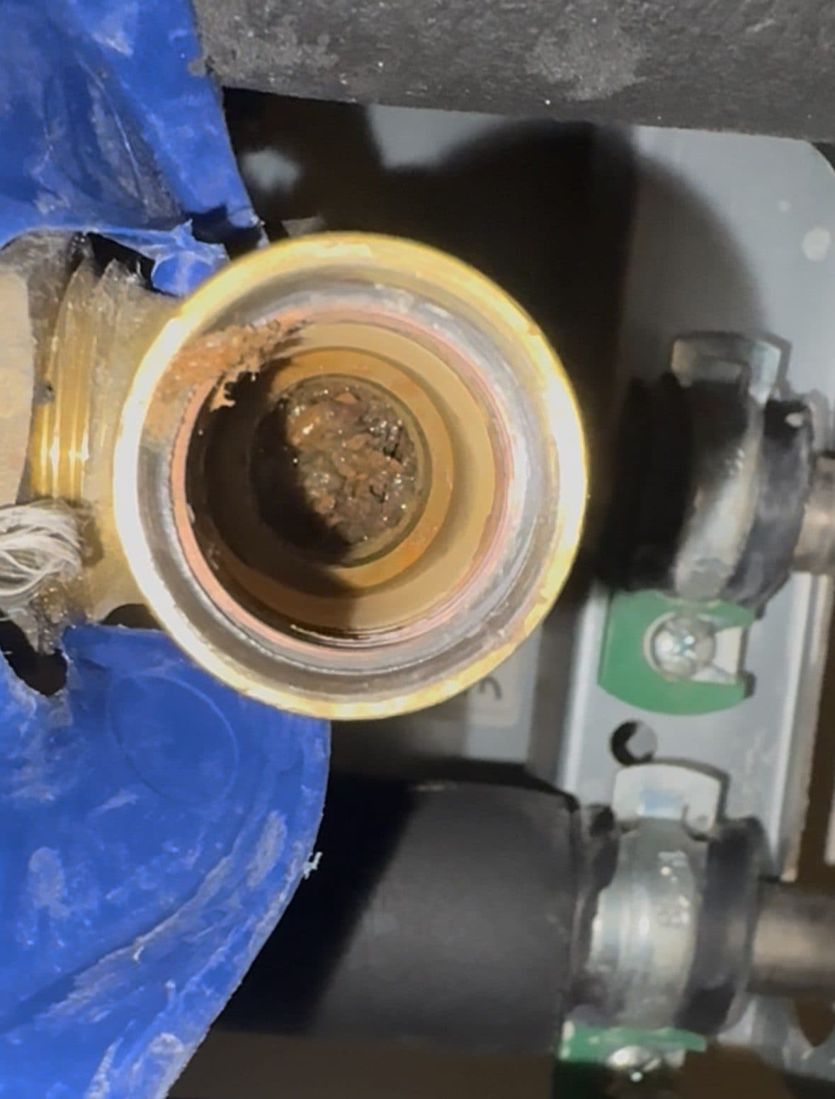 Blocked HIU Strainer & Heat Exchanger — Hot Water Restored